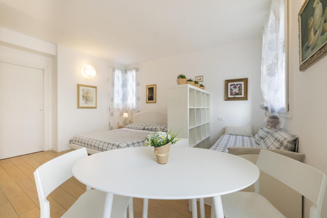 B&B Ca Bianca Ventisette Riccione Extérieur photo